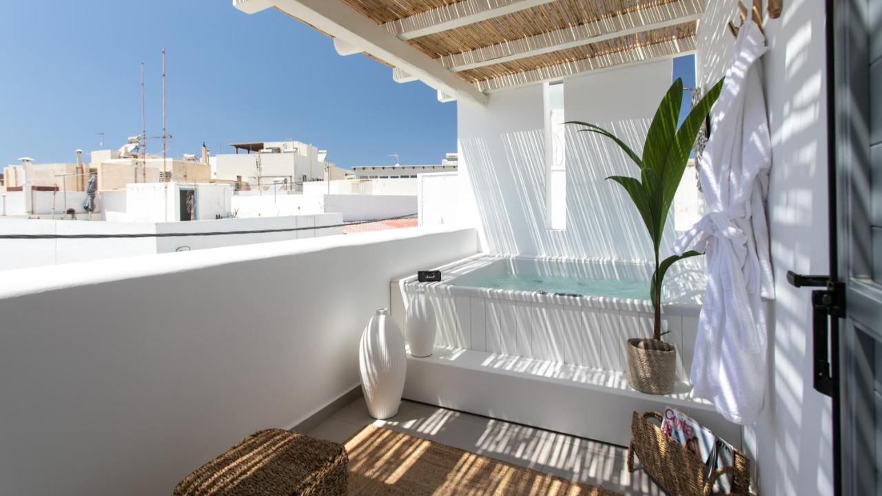 Kamvas Deluxe Apartments Naxos City Eksteriør bilde